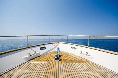 yacht tracker online